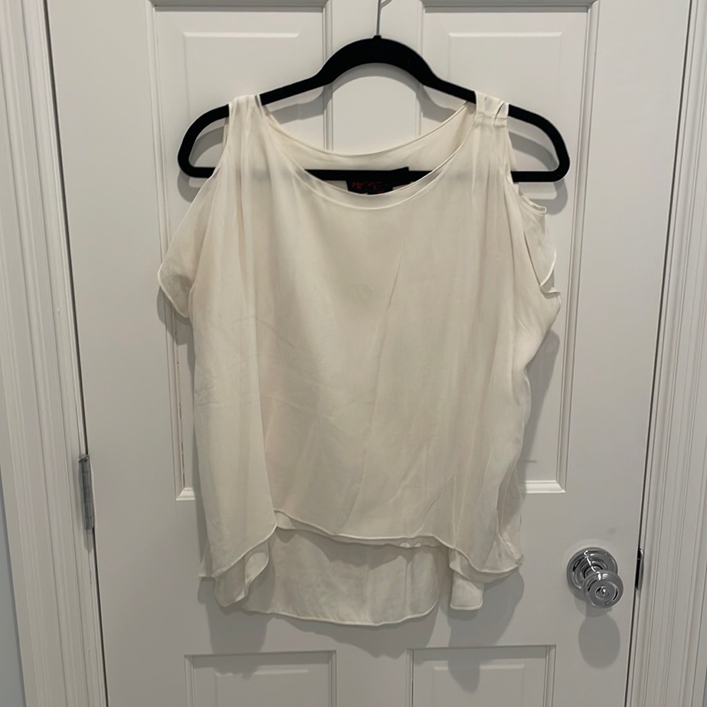 Alice + Olivia white top with shoulder cutouts
